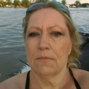 Meet your Posher, Stacy